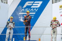 亚洲F3 | 新赛季首站落幕 杰克·杜汉获第三回合冠军