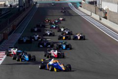 2021亚洲F3 | 杰汉·达鲁瓦拉阿布扎比两连冠 登顶车手积分榜