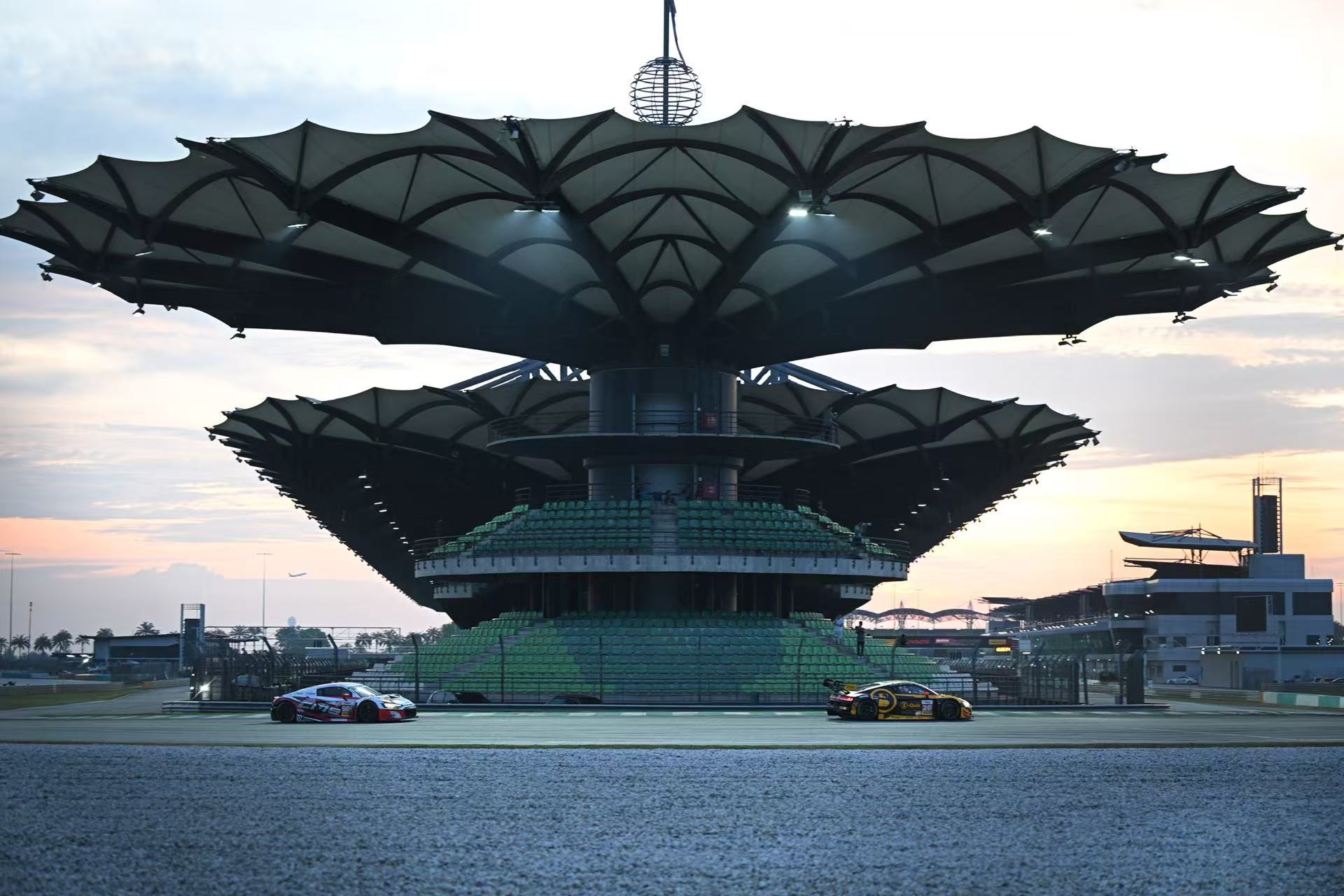 <b>33R HARMONY RACING WINS 2025 MOTUL 12 HOURS OF SEPANG</b>